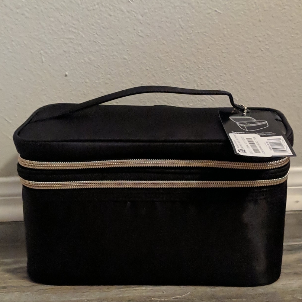 Sonia Kashuk153;  Case Makeup Bag